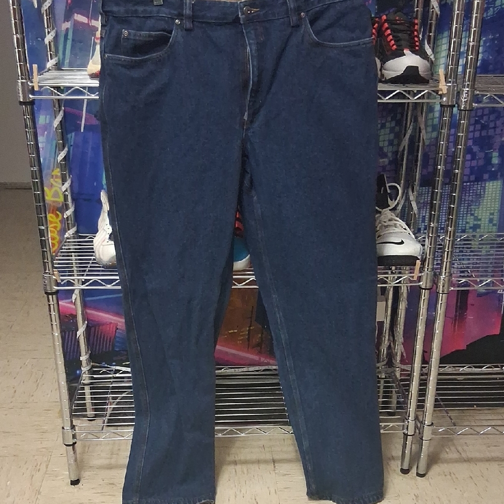 Duluth Trading Co Relaxed Fit Blue Jeans